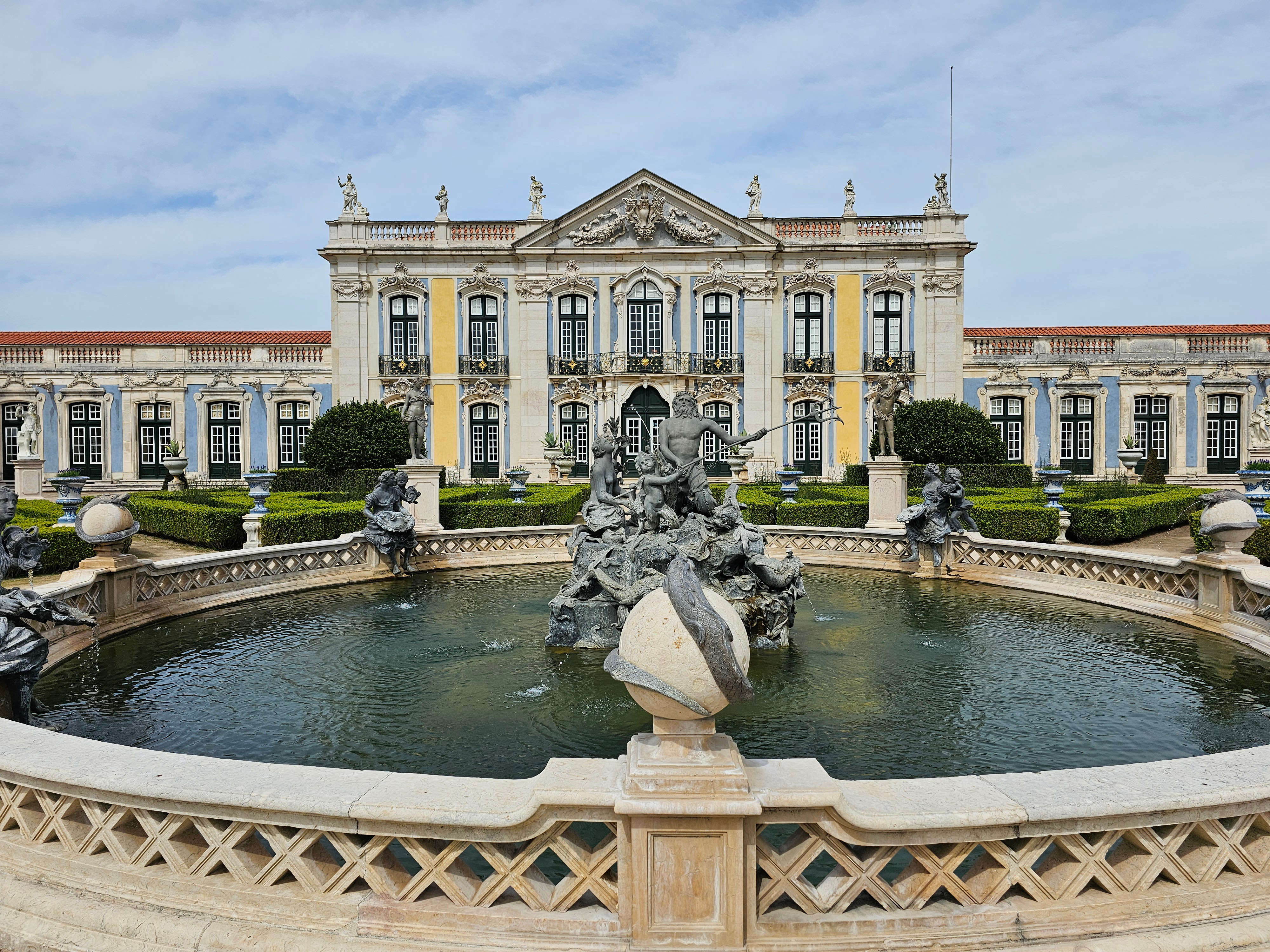 Queluz